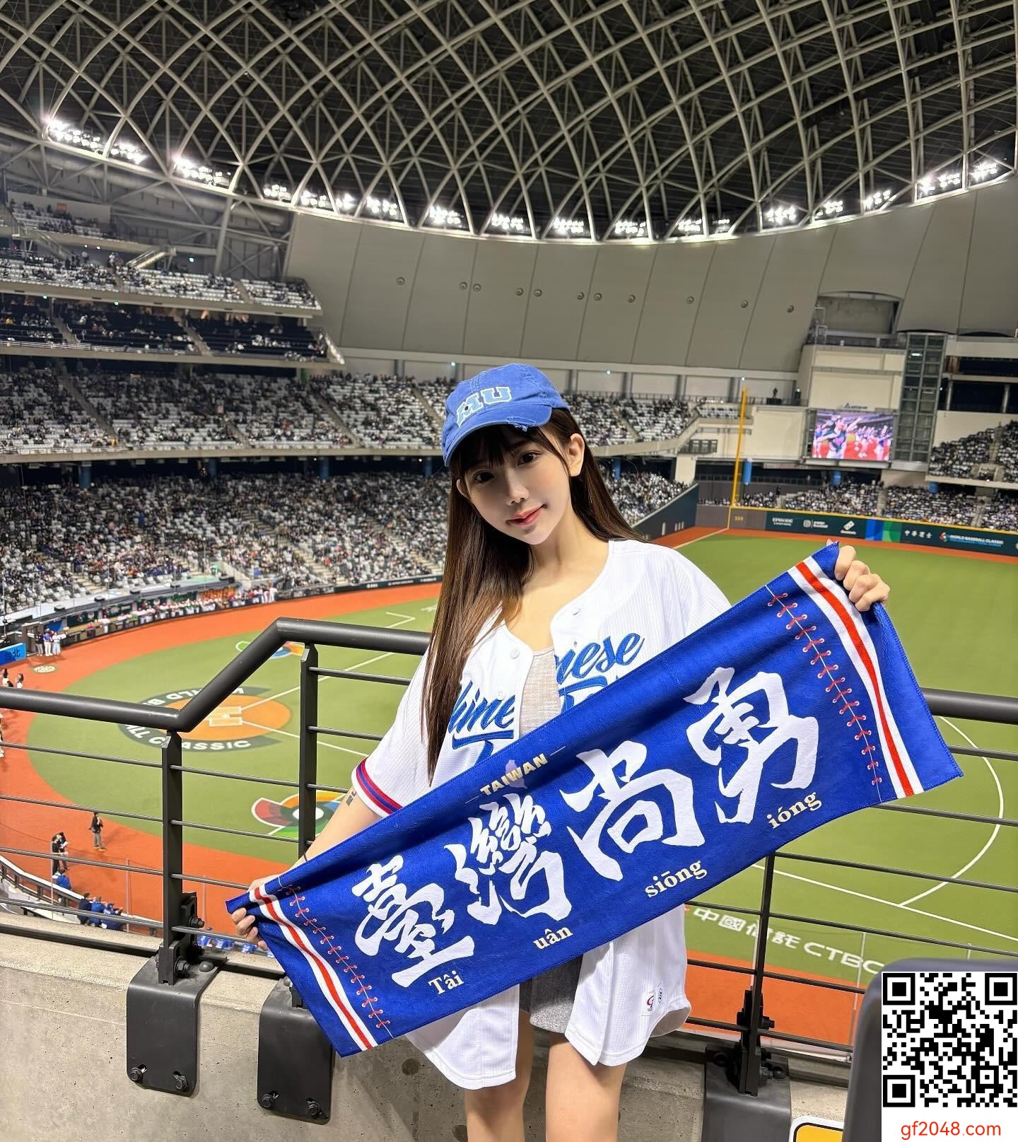 意圖使人深陷愛河！李允菲 甜美顏值、逆天長腿 這般魅力誰能擋得住