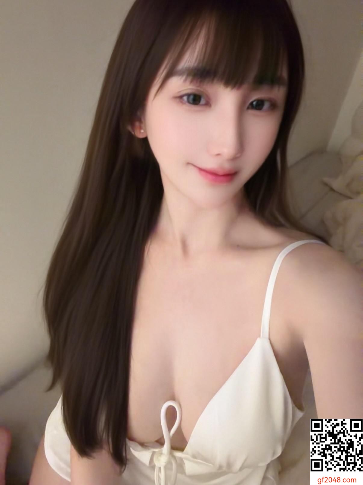 極品女神認證！Amilus Hu 甜美長髮比基尼 回頭率百分百！ (11P)