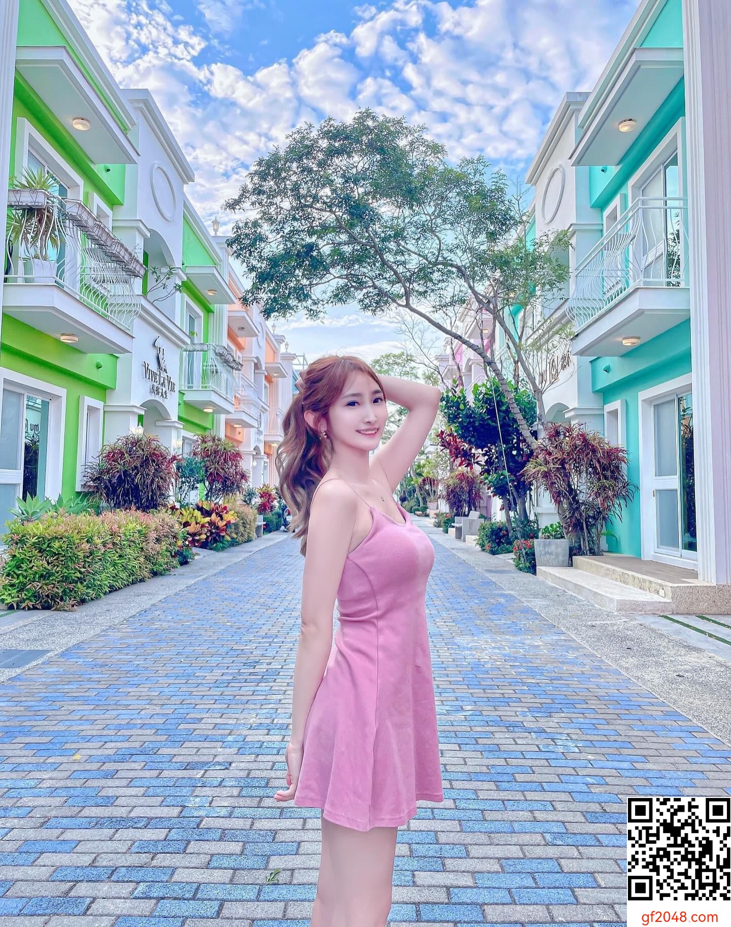 海邊氣溫飆升！niu722_仙氣雪肌、惹火曲線、比基尼女神火辣指數破表 (15P)