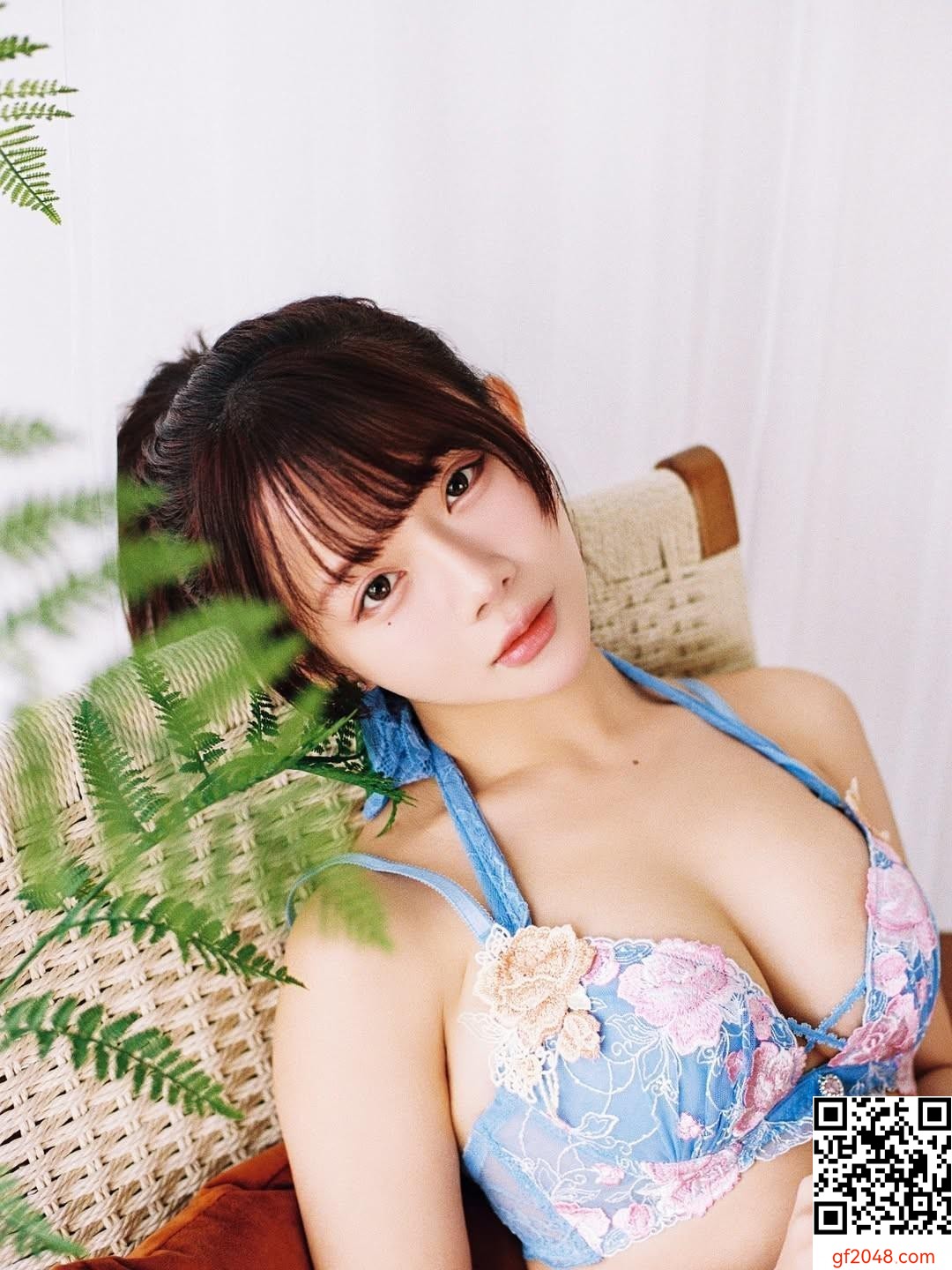 「倩倩」小隻馬甜美可愛 身材又極品 (10P)