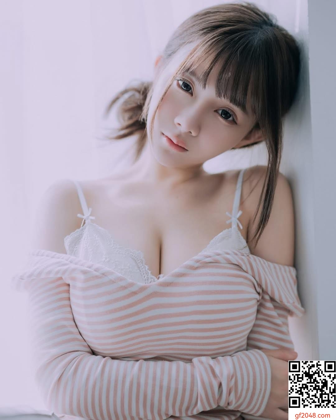 「倩倩」小隻馬甜美可愛 身材又極品 (10P)