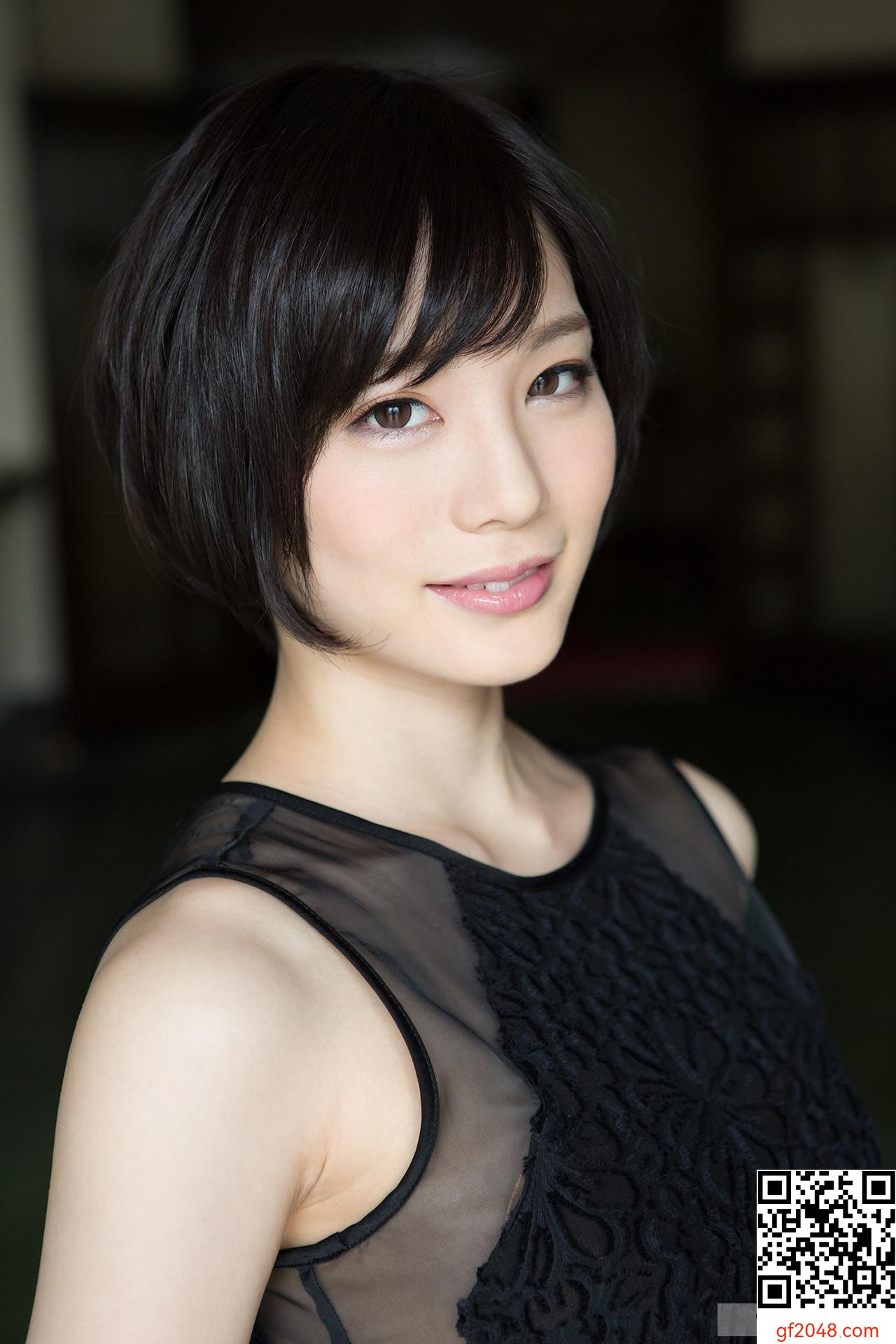 [鈴村あいり] 火辣曲線好撩人 自然又大方 (36P)