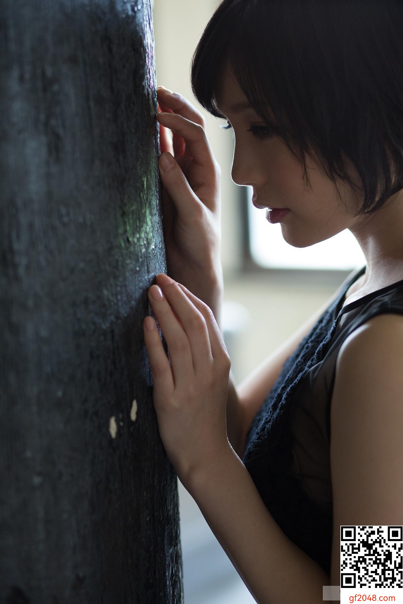 [鈴村あいり] 火辣曲線好撩人 自然又大方 (36P)