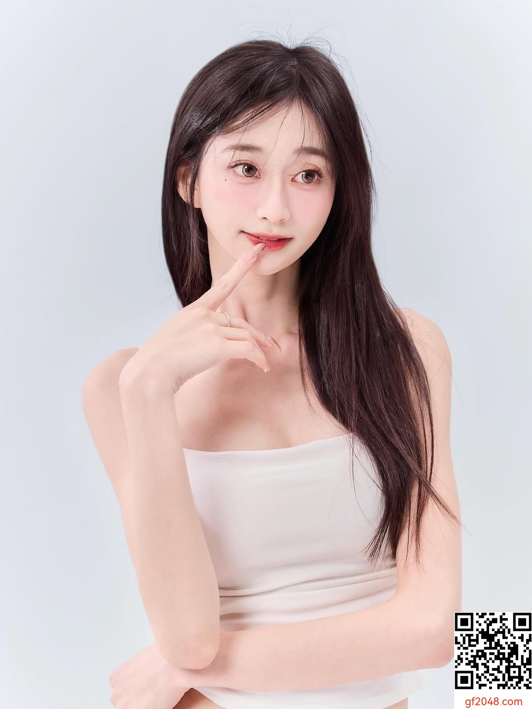 「廣艾」 纖細身材曲線 甜美不失性感 (10P)