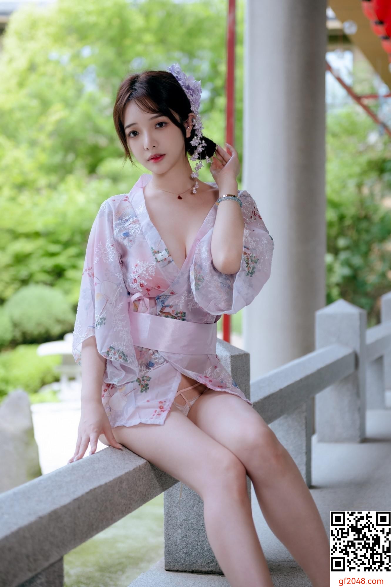 雯妹 – 和風庭院 (68P)