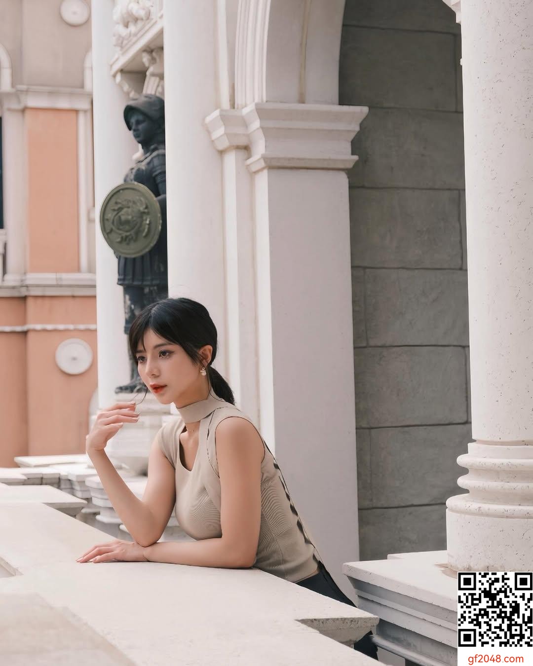 「襄澄」渾圓飽滿曲線配性感腰身 極致火辣 (10P