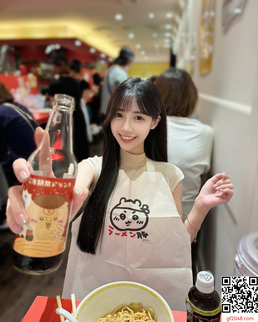 「張七七」水汪大眼笑起來太甜美 全身散發魅力 (10P)
