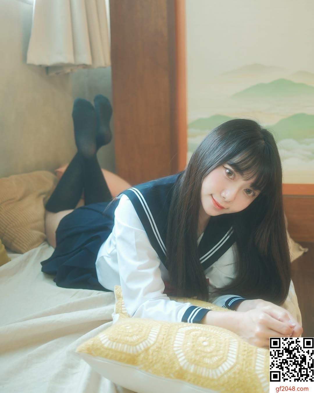 「妘薇yunwei」身材傲人狂放電 勾引沒有極限 (10P)