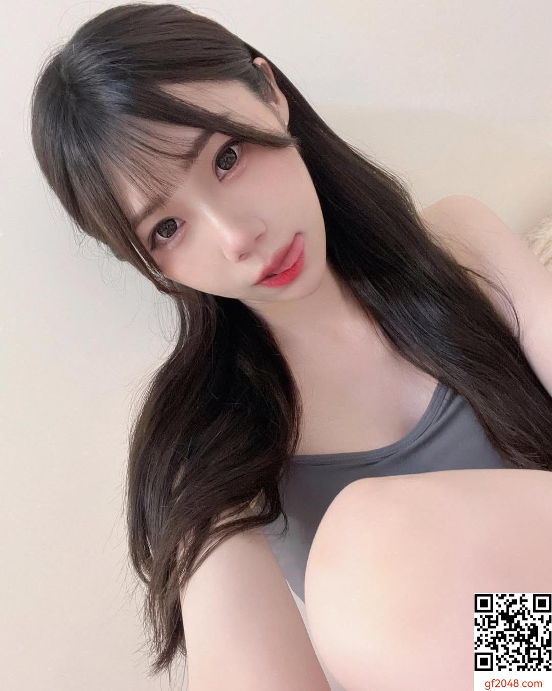 「林姉君」空靈感甜笑讓人戀愛 視線移不開 (10P)