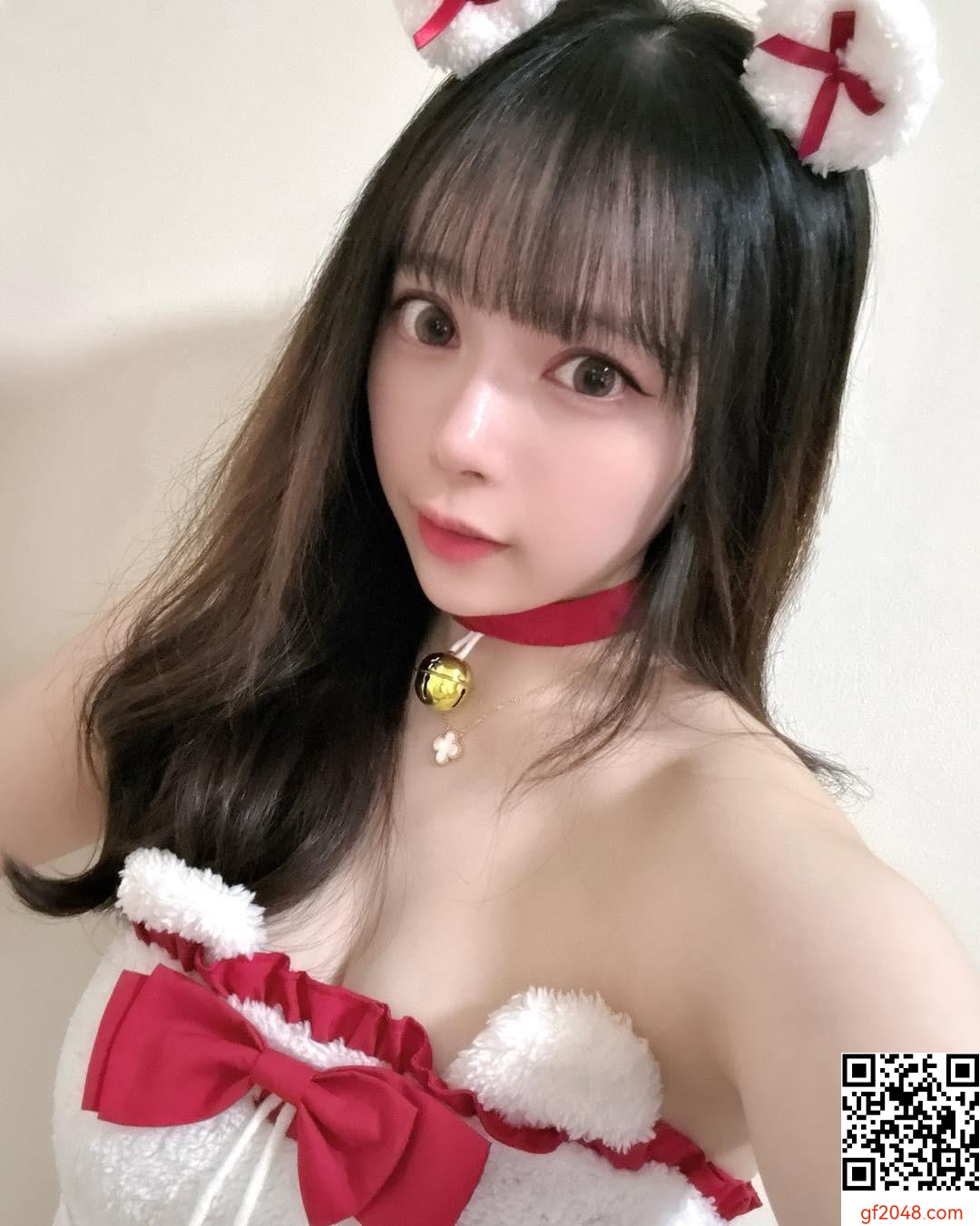 「林涵」水汪大眼+飽滿身材讓人戀愛啦 (10P)