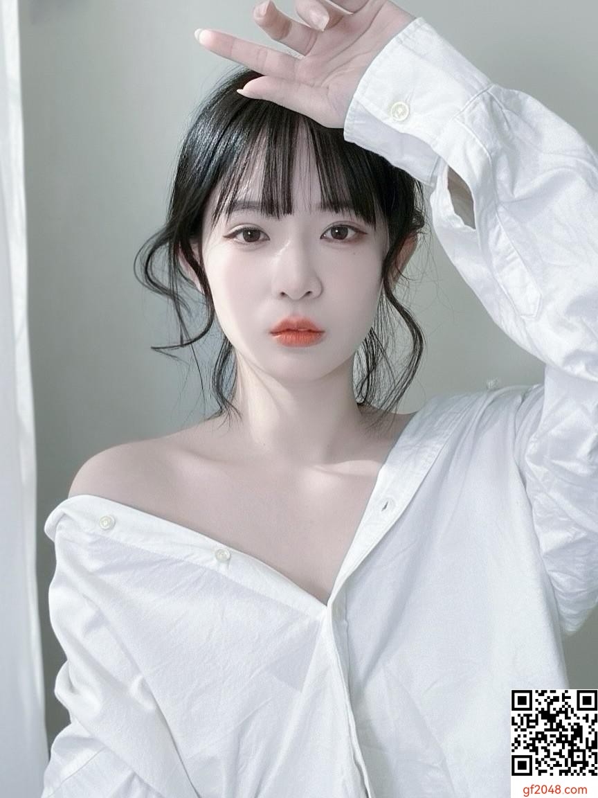 「蛋捲」氣質小清新一枚 水靈大眼誘惑度破表 (10P)