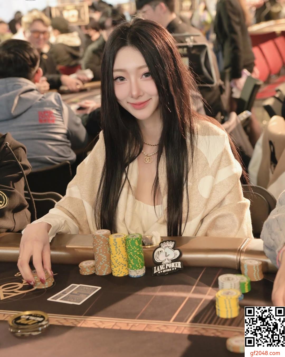 正妹「萍萍兒Ping」滿滿的性感誘惑招架不住 (10P)