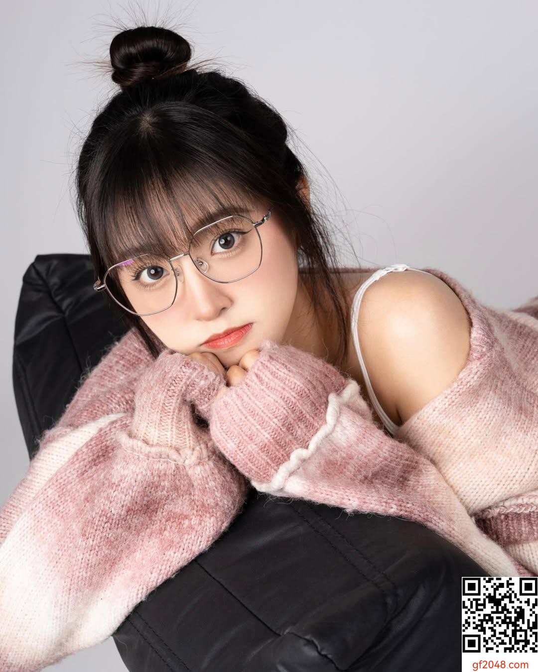 性感網美「呆c」迷人曲線直接引爆飢渴 (10P)