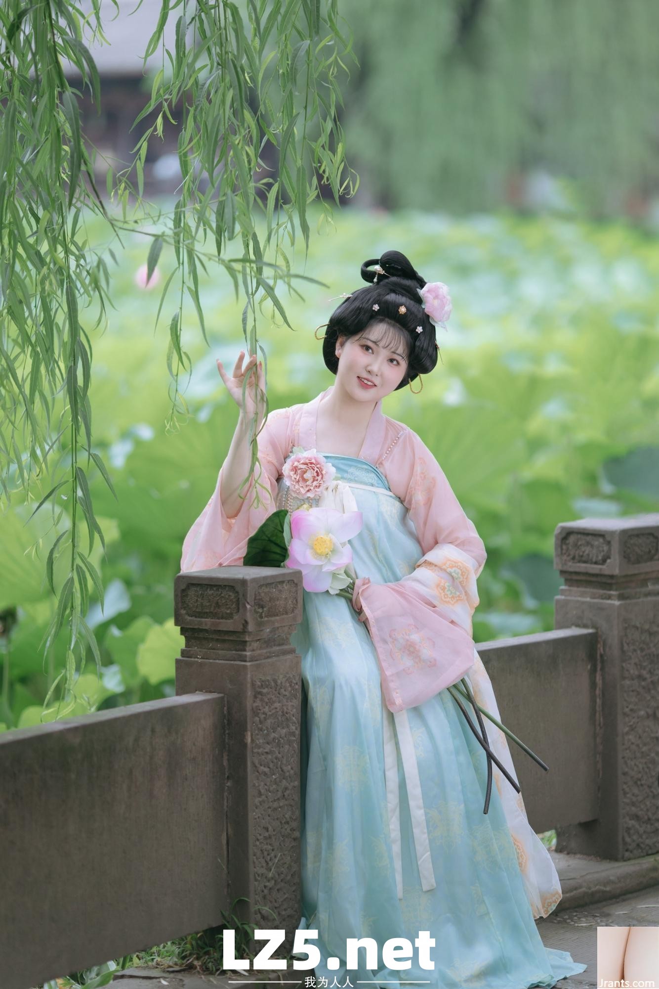 荷韻唐風 子小潯 (28P)