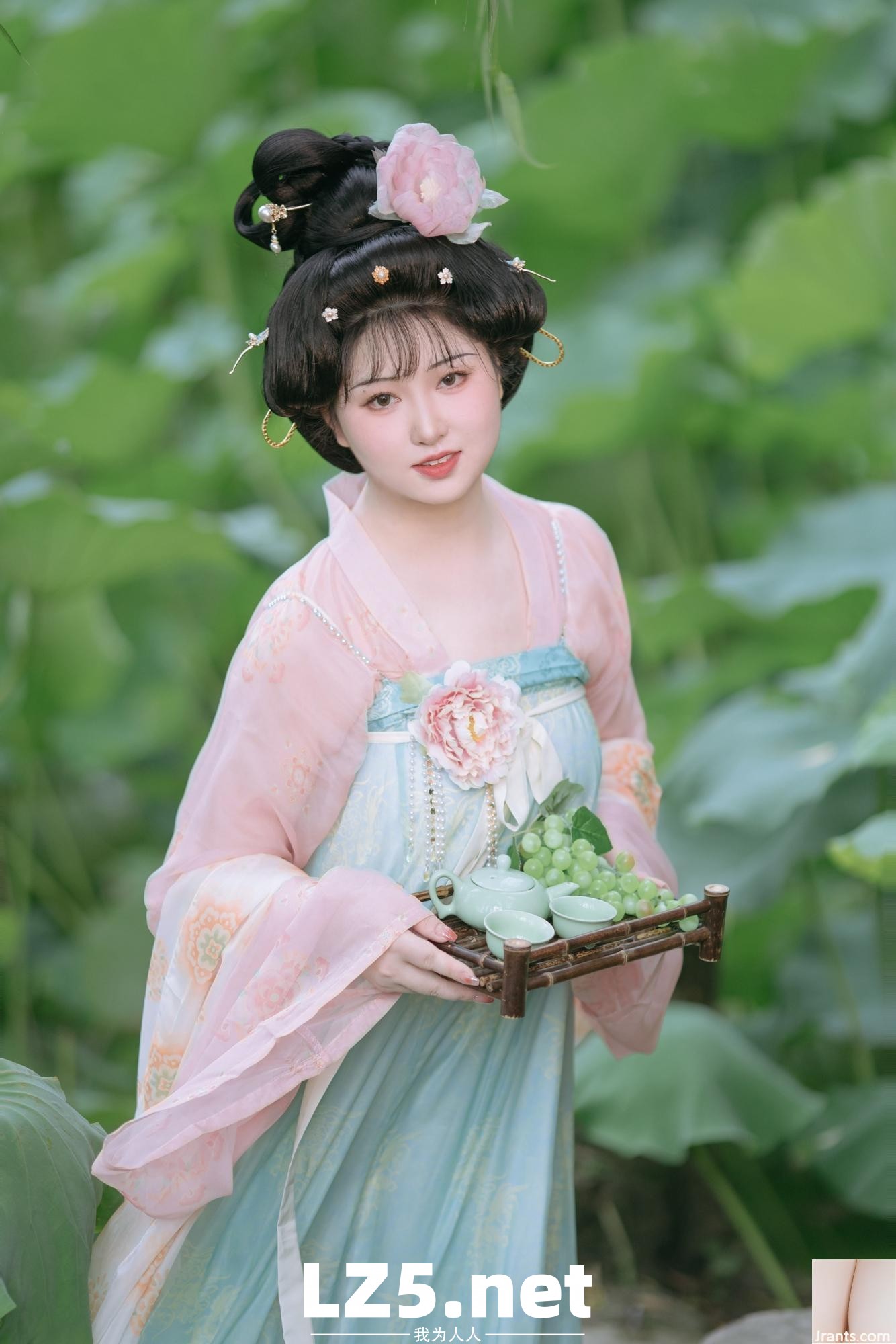 荷韻唐風 子小潯 (28P)