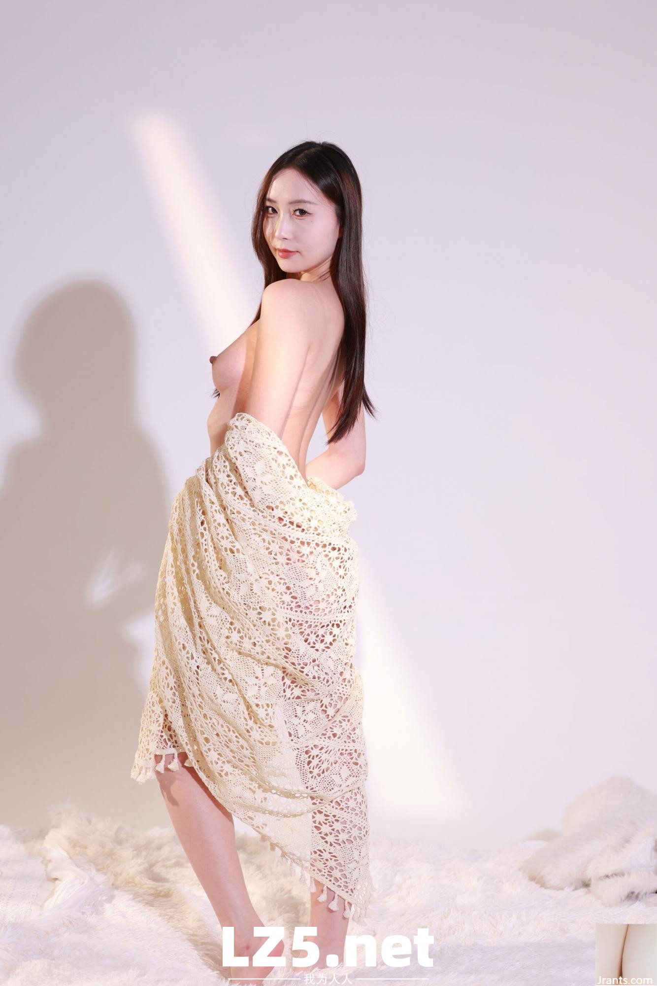 國模 Lili 人體私拍套圖 (53P)