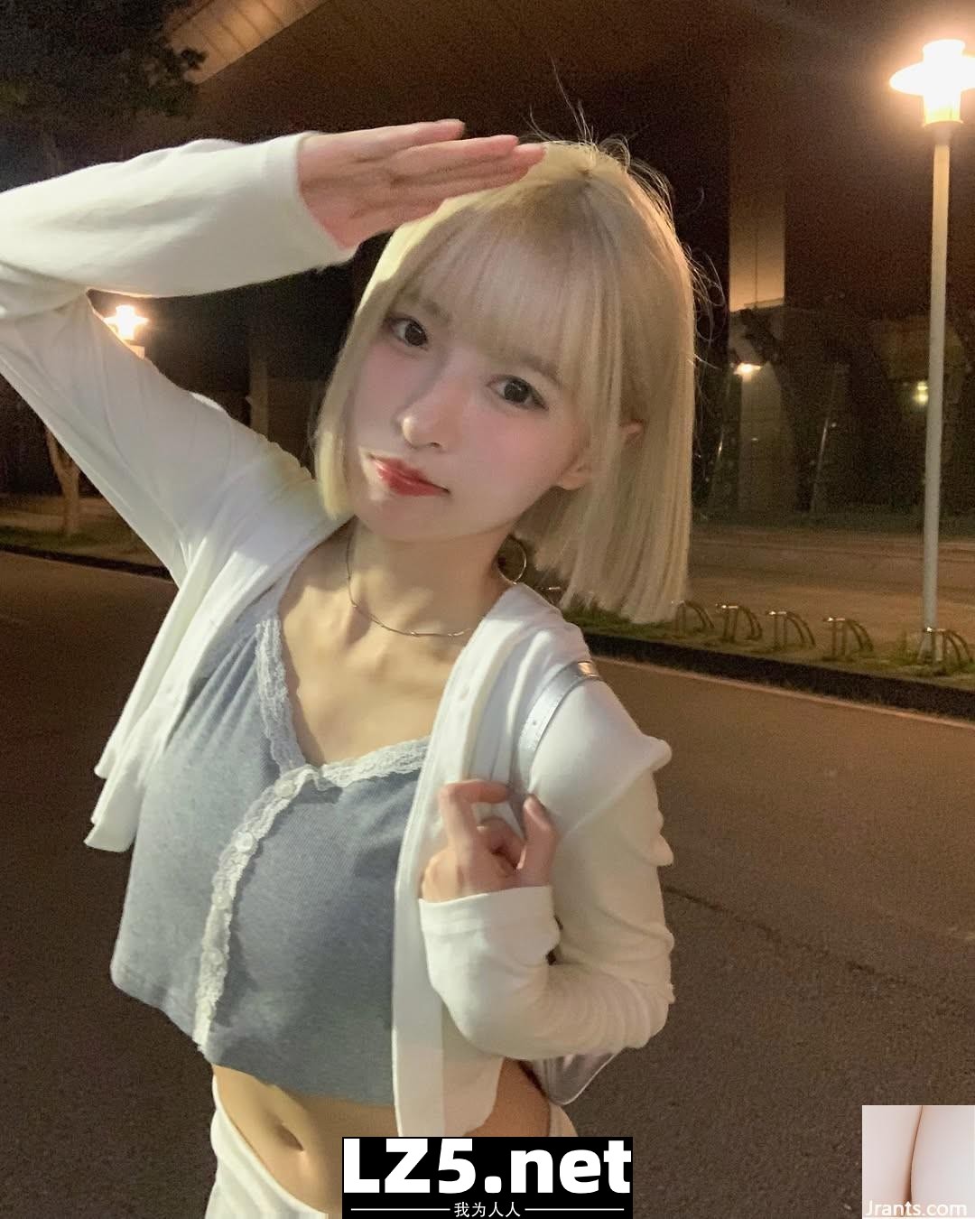 「許Yuki」甜美模樣充滿戀愛感 非常亮眼 (10P)
