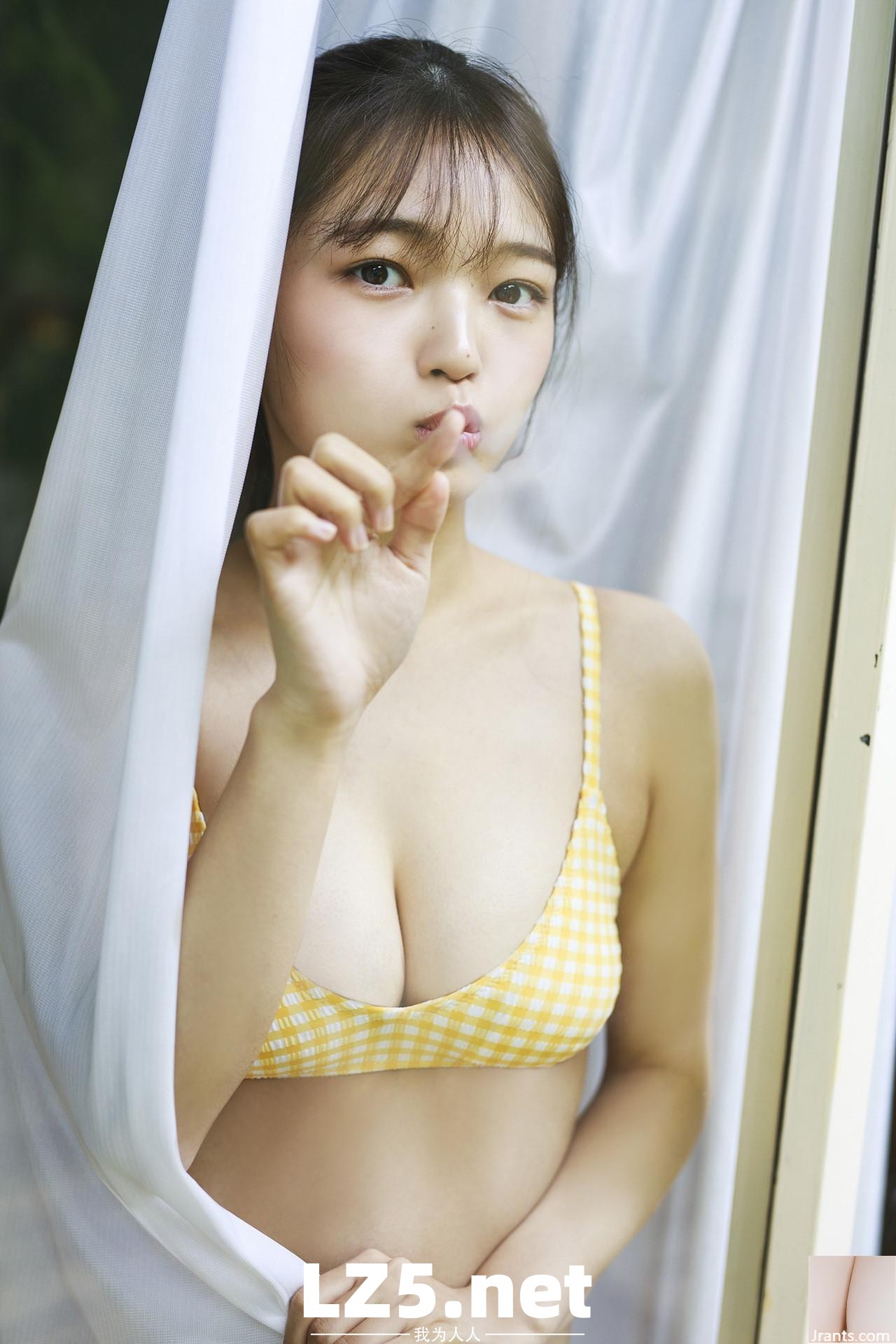 [福留光帆] 奶能量兇猛！大秀飽滿美乳身材 (22P)