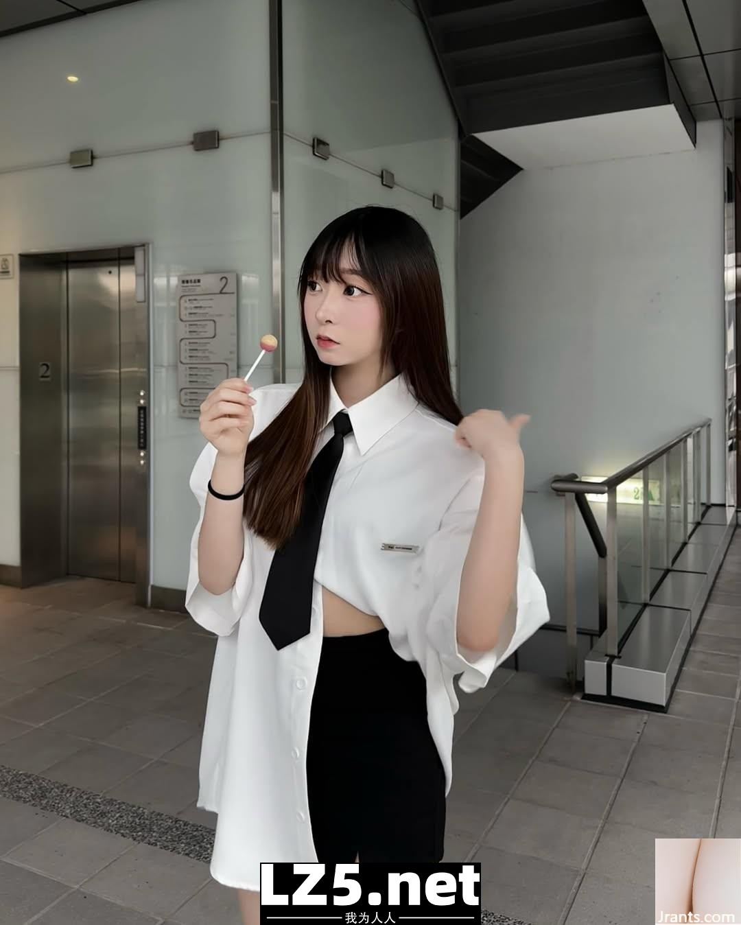 絕美臉蛋讓網友大喊受不了 (10P)