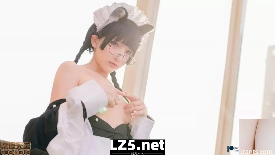 [網路收集] Sexy Neko Maid Cosplay (125P)