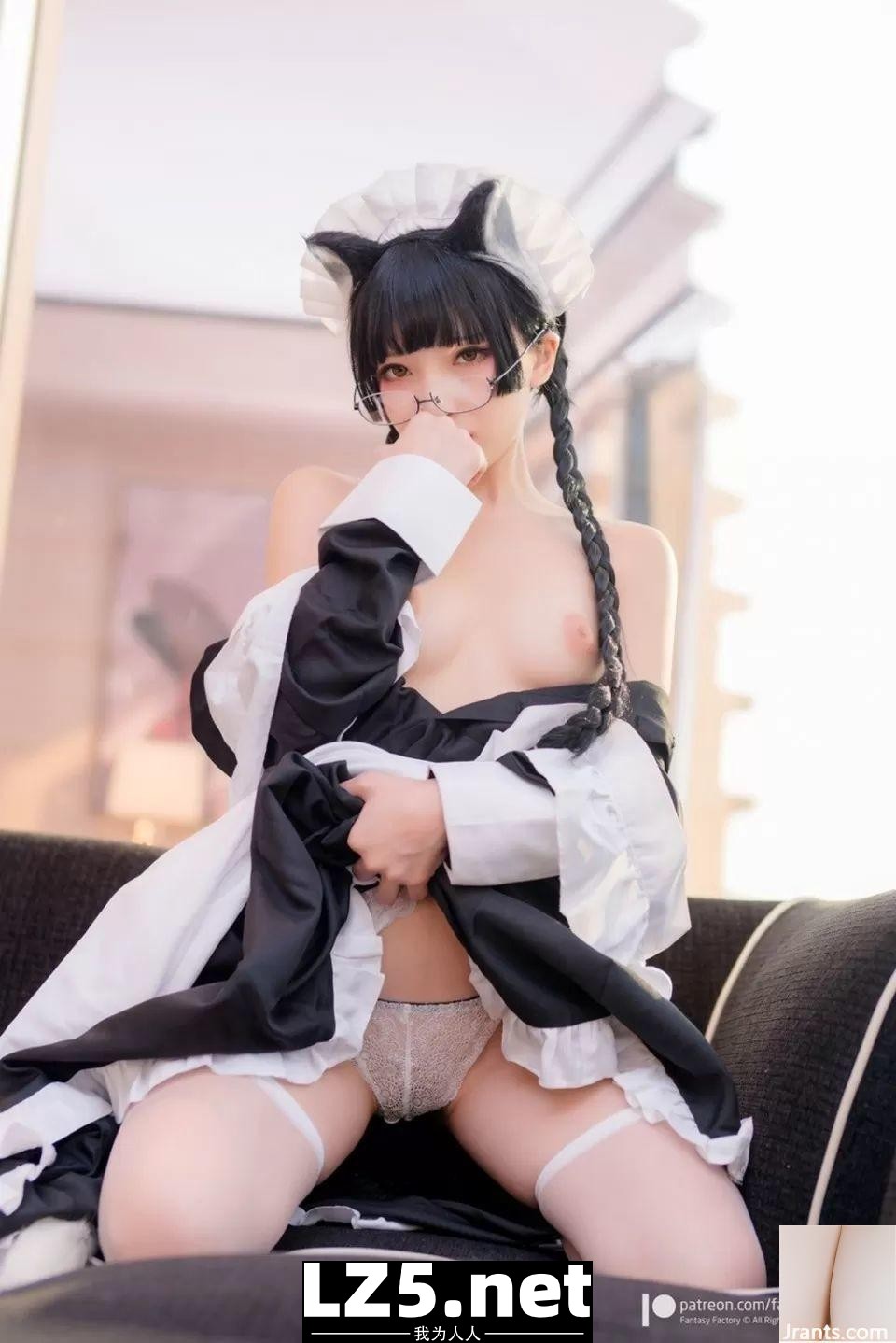 [網路收集] Sexy Neko Maid Cosplay (125P)