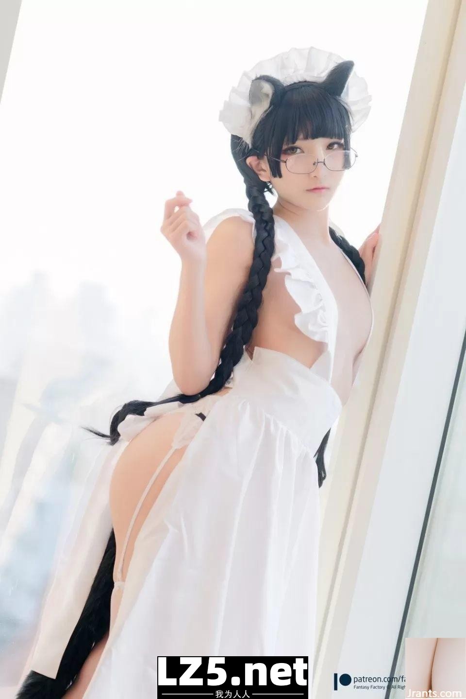 [網路收集] Sexy Neko Maid Cosplay (125P)