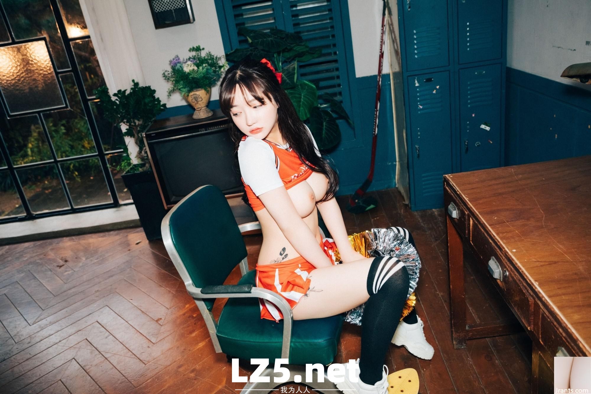 [套圖]  [Loozy] 孫樂樂《Cheer up》 (91P)