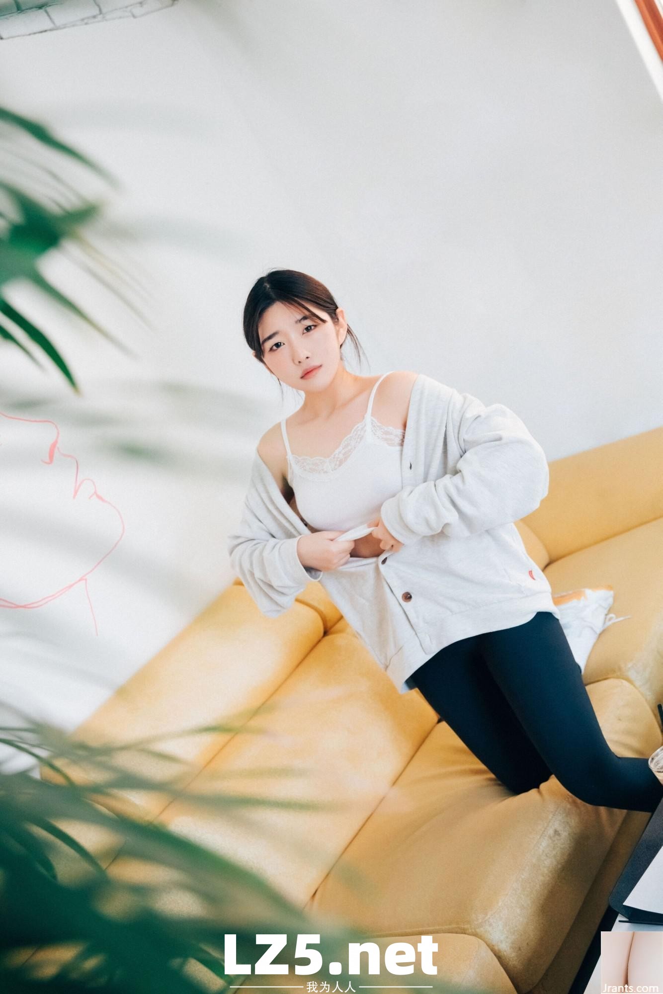 [套圖]  [Loozy] Sonson《Yano date》 (114P)