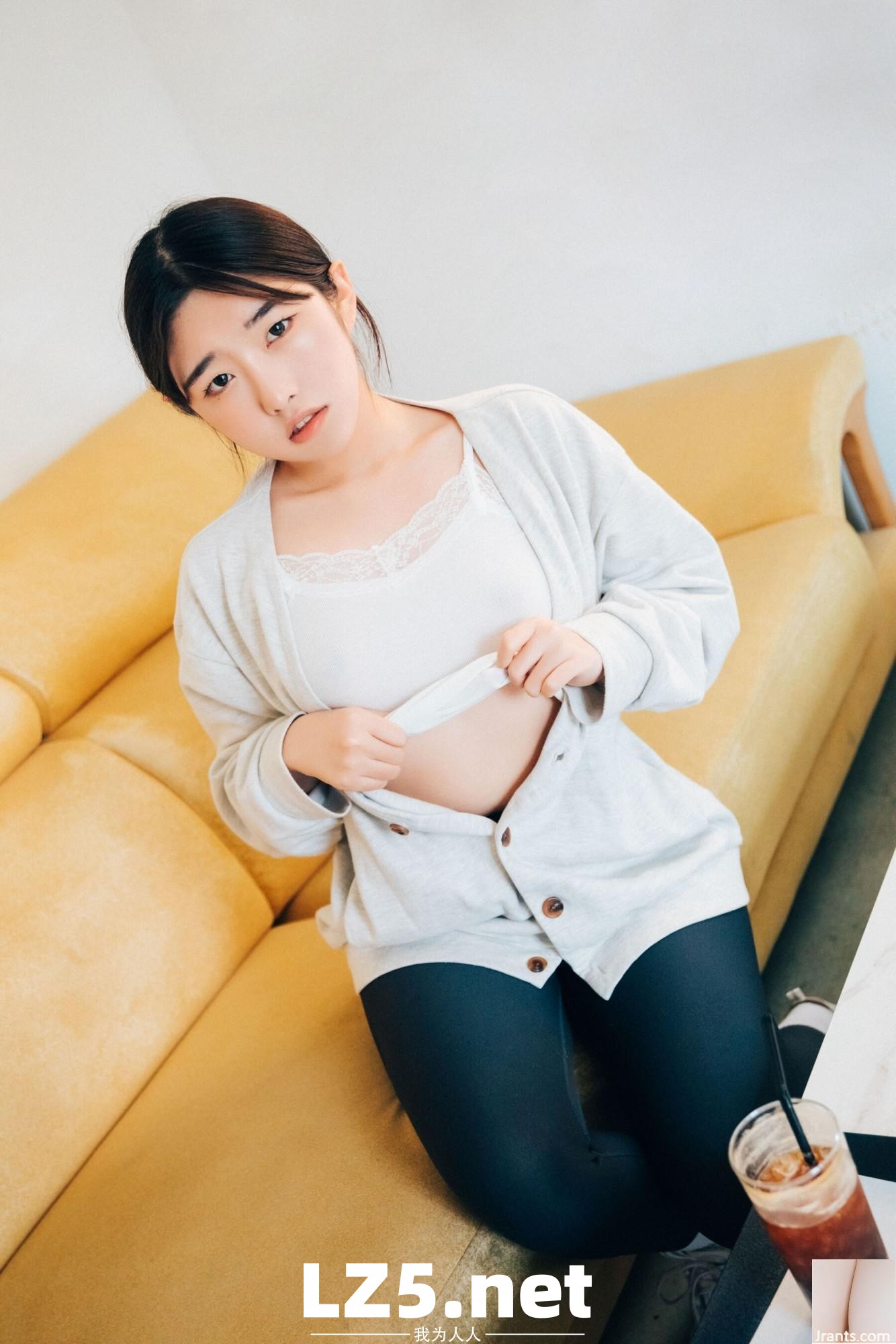 [套圖]  [Loozy] Sonson《Yano date》 (114P)
