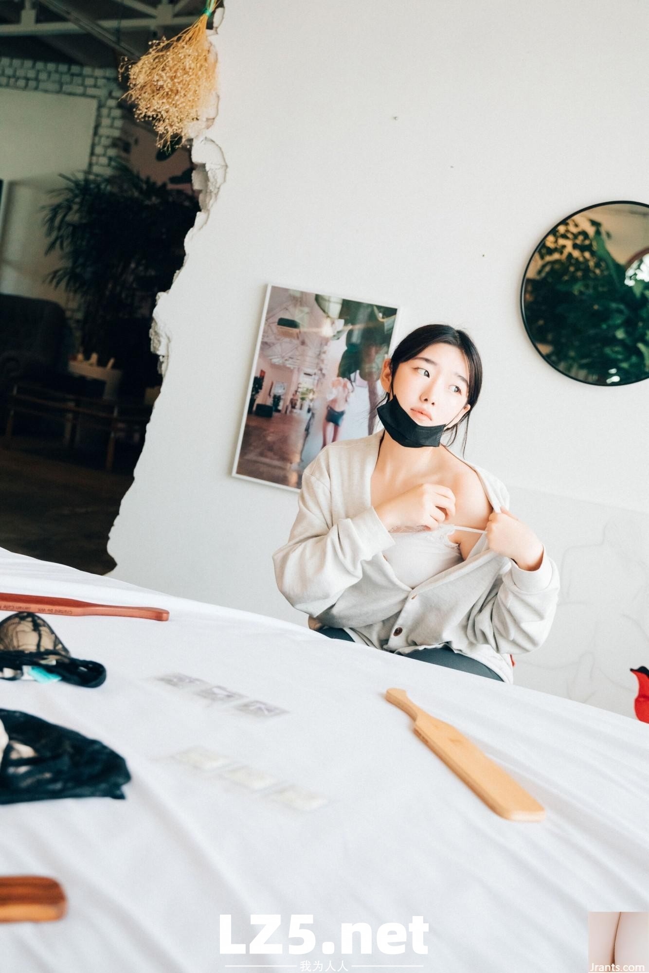 [套圖]  [Loozy] Sonson《Yano date》 (114P)