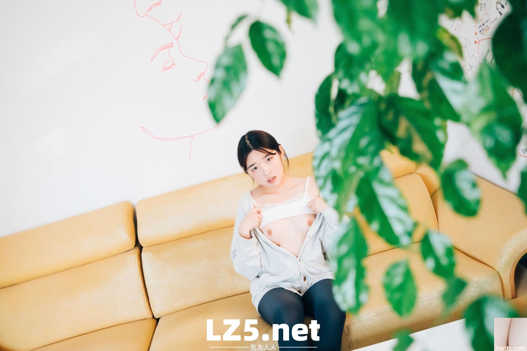 [套圖]  [Loozy] Sonson《Yano date》 (114P)