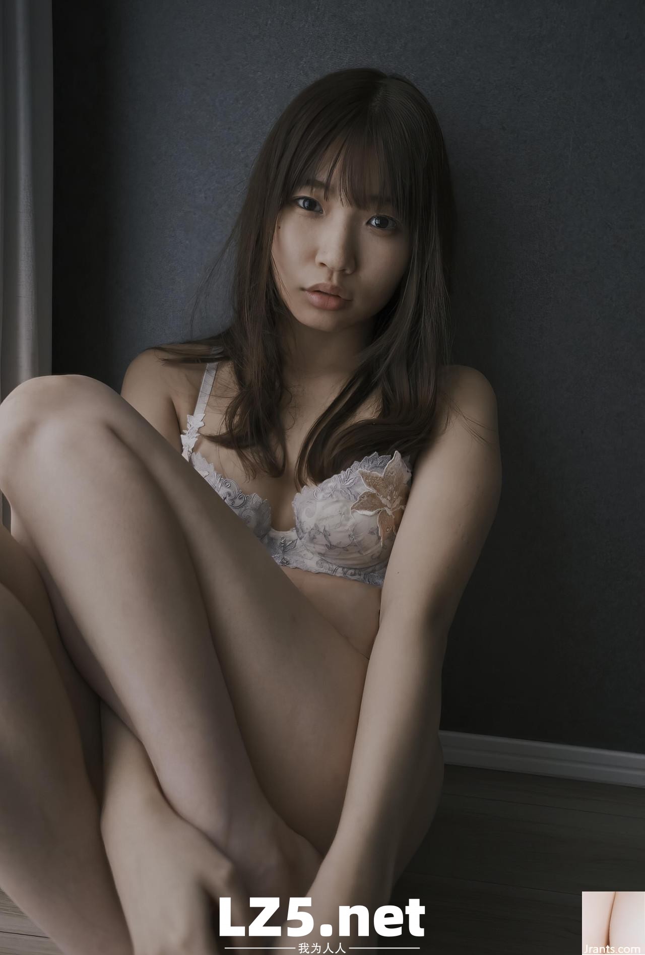 [樋口みつは] 姣好身材若隱若現 全裸露出好誘人 (54P)