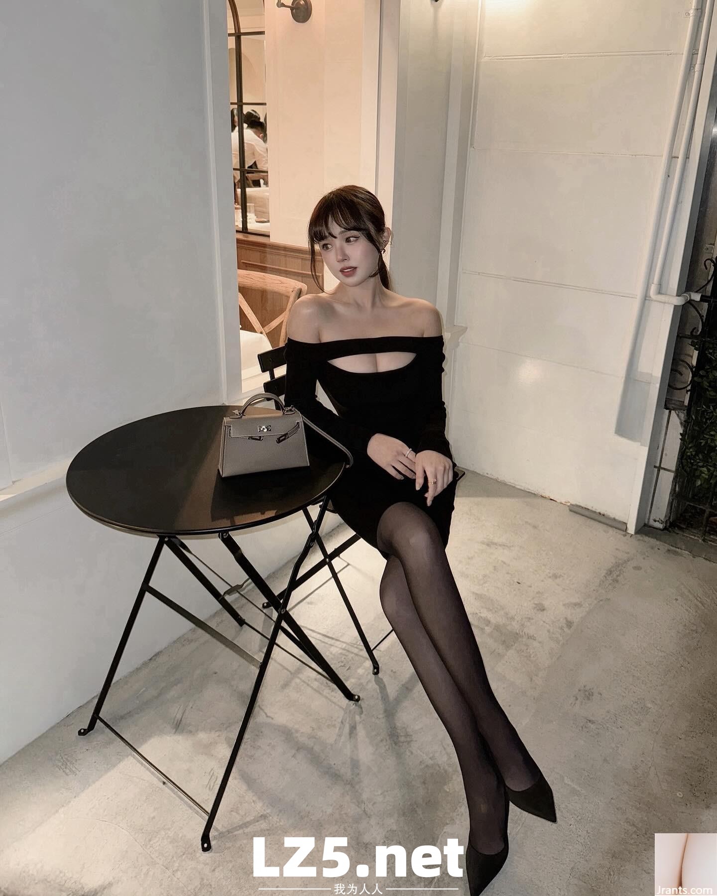 超美臺灣人妻 – Doris Huang (51P)