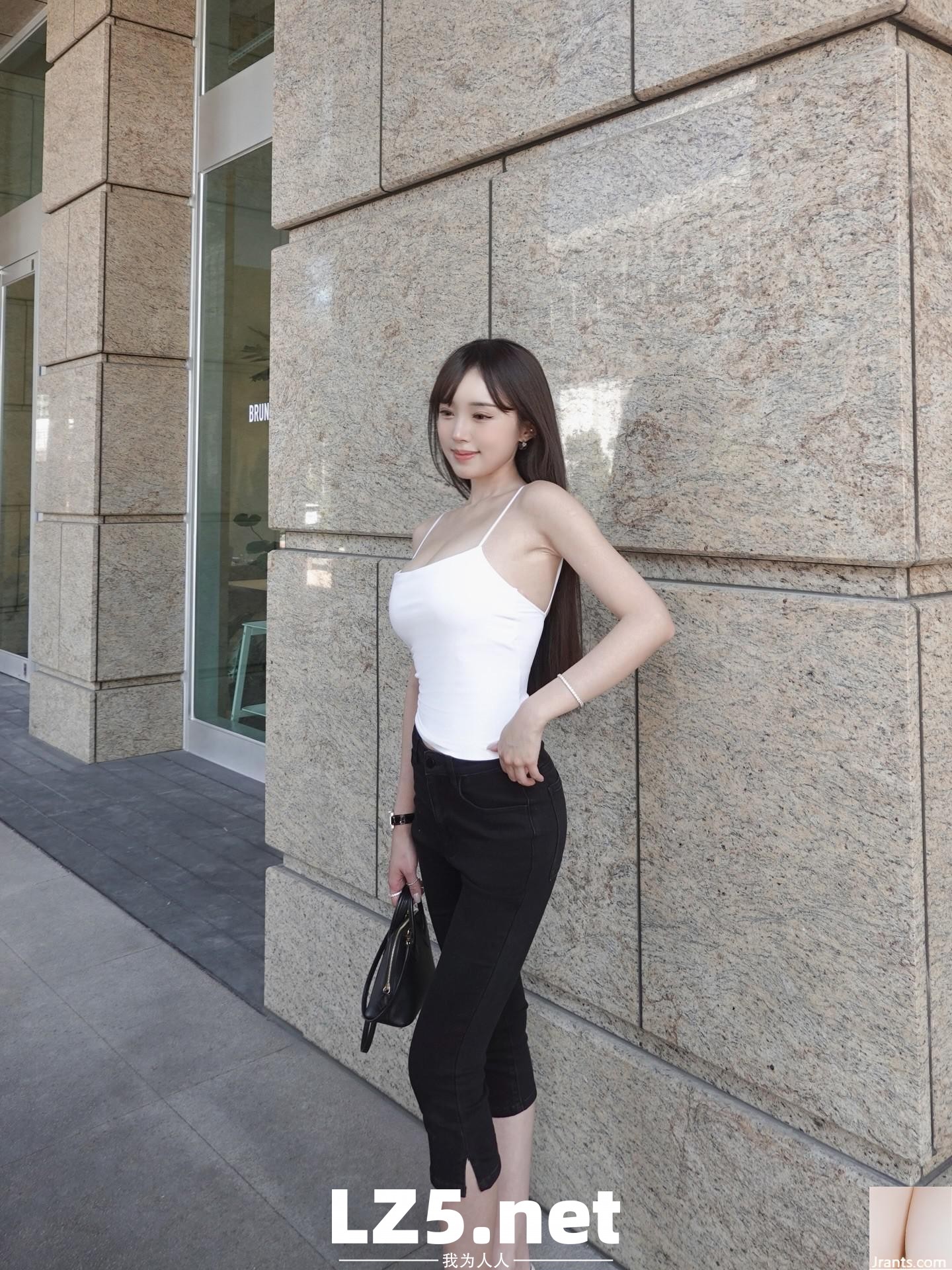超美臺灣人妻 – Doris Huang (51P)