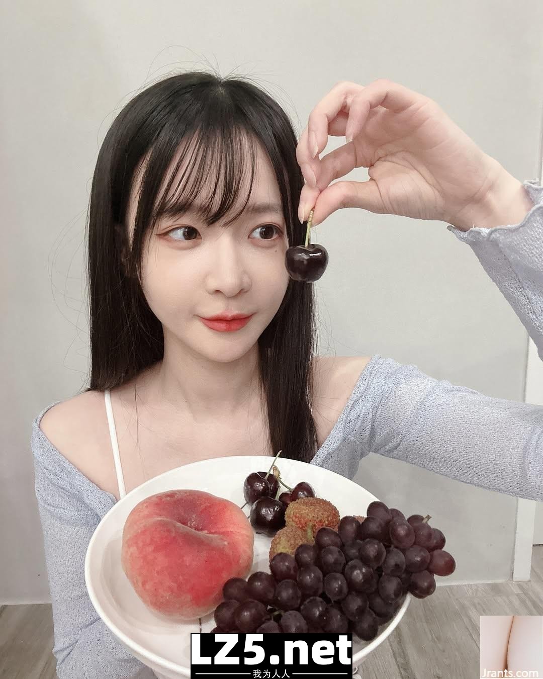 「蛋捲」天使般的精緻五官 甜美中帶點撩人 (10P