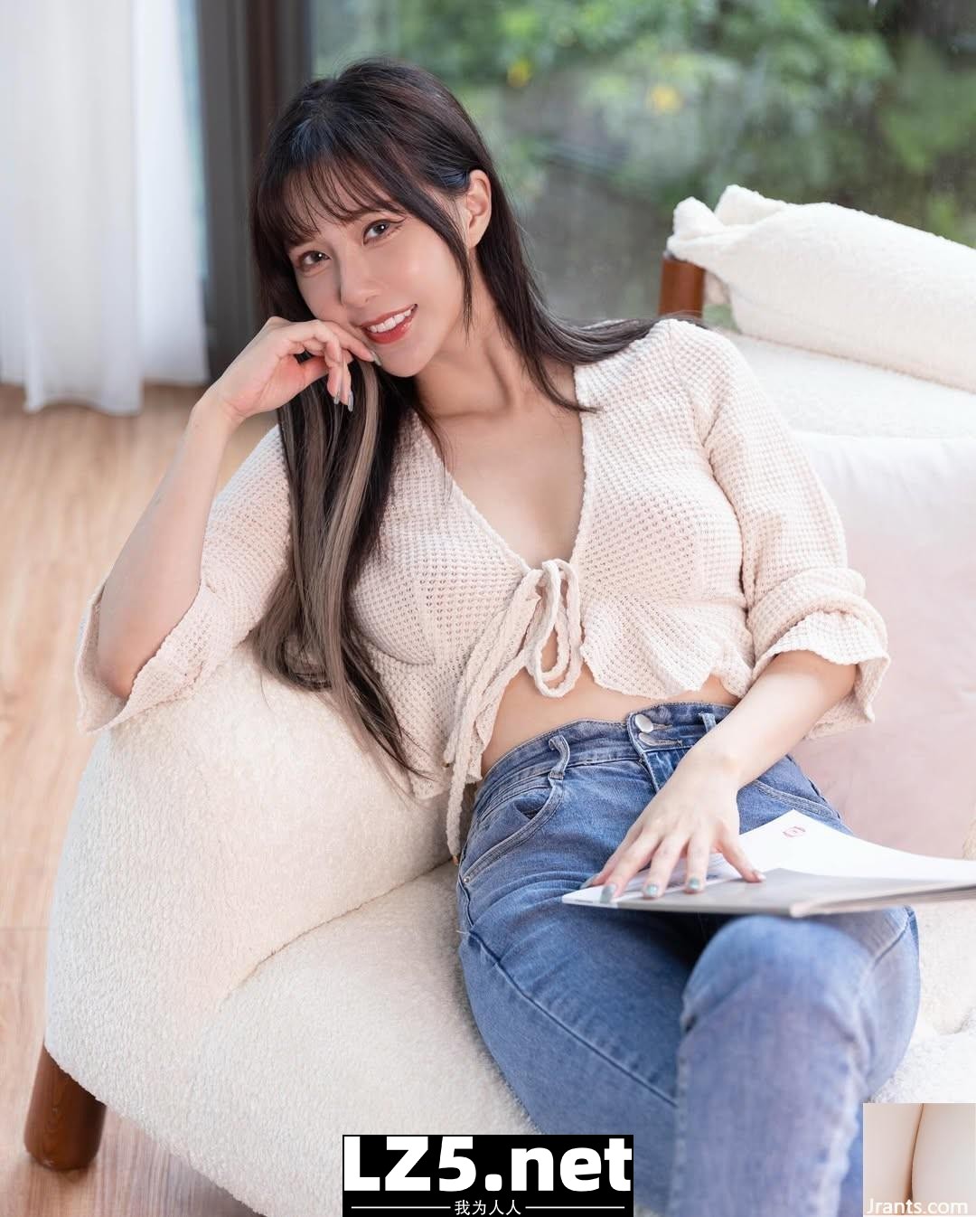 「羽晴Min」散發誘惑氣息…..全身上下都是焦點 (10P)