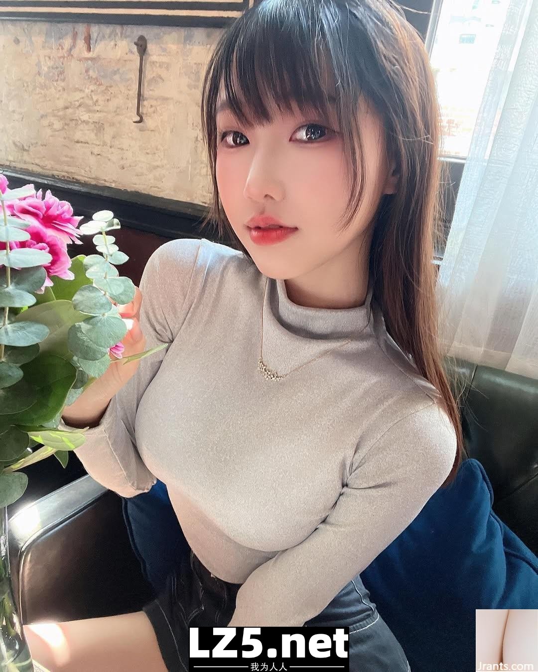 「歐阡陌」小露性感身材 畫面迷人 (10P)