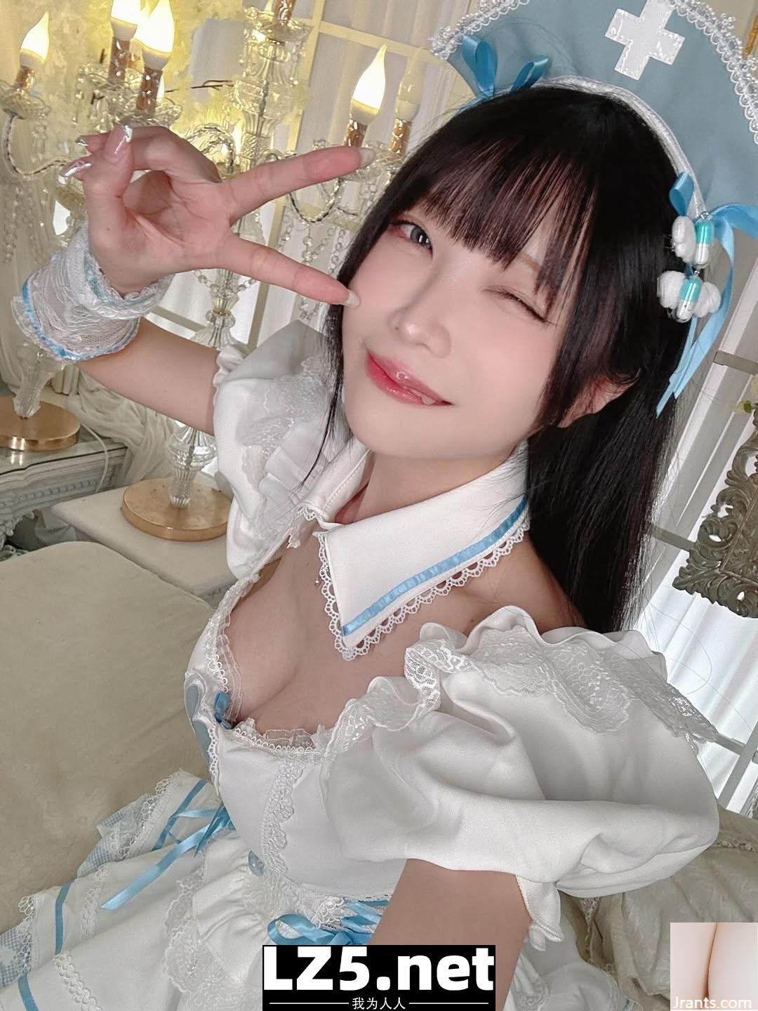 「魚蛋」飽滿身材解放 火辣到不行 (10P)