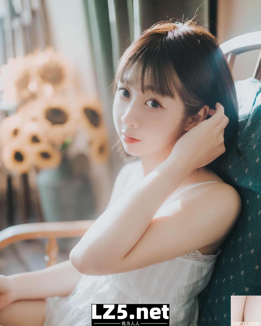 「衣晴 はる」萌化人心的小仙女 甜美魅力無法抵擋 (10P