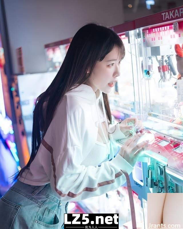 天使下凡「菈小菈」凹凸曲線超誘惑 (10P)