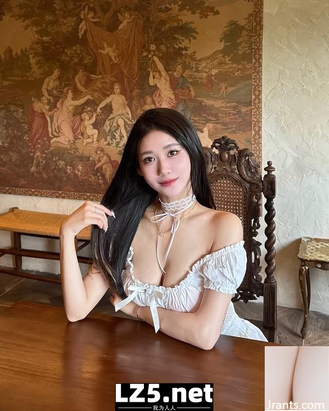「小蕓 Yu」前凸後翹無懈可擊 (14P)