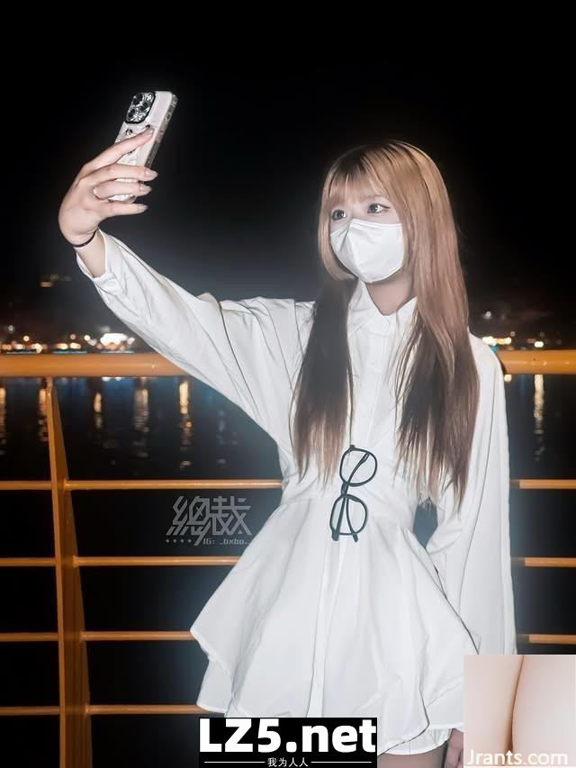 超萌正妹「總裁」天生麗質 (11P)