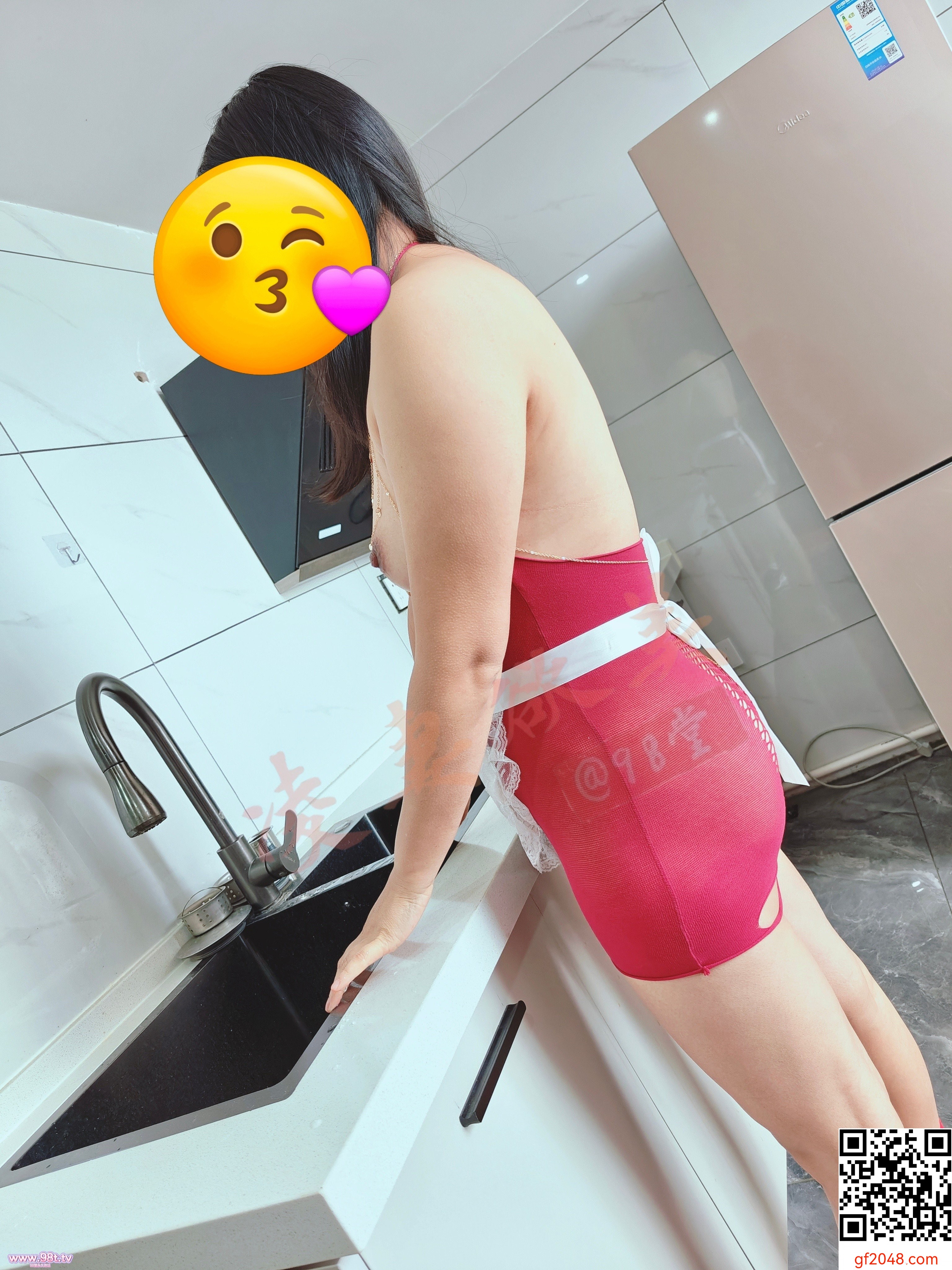 【家有骚妻】第五季 红红火火过大年 [55P+7GIF+手势验证]