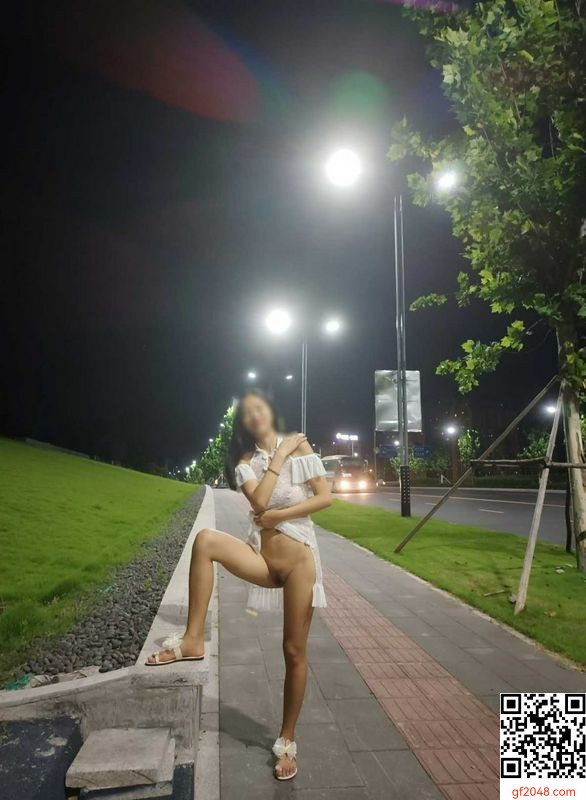 人前各場所露出，如入無人之境