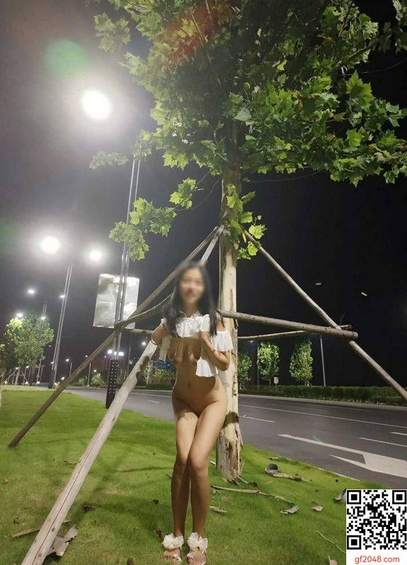 人前各場所露出，如入無人之境