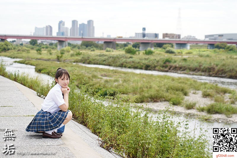 無垢専屬3月デビュー女優「咲月ひな」情報解禁！Aカップの純粋無垢美女！！