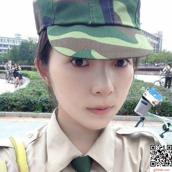 女友軍訓我去看她