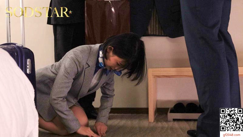 宮島めいSOD2月新作「お客様に神対応と噂の人気CAめいさんがキメセク漬けにされて…」