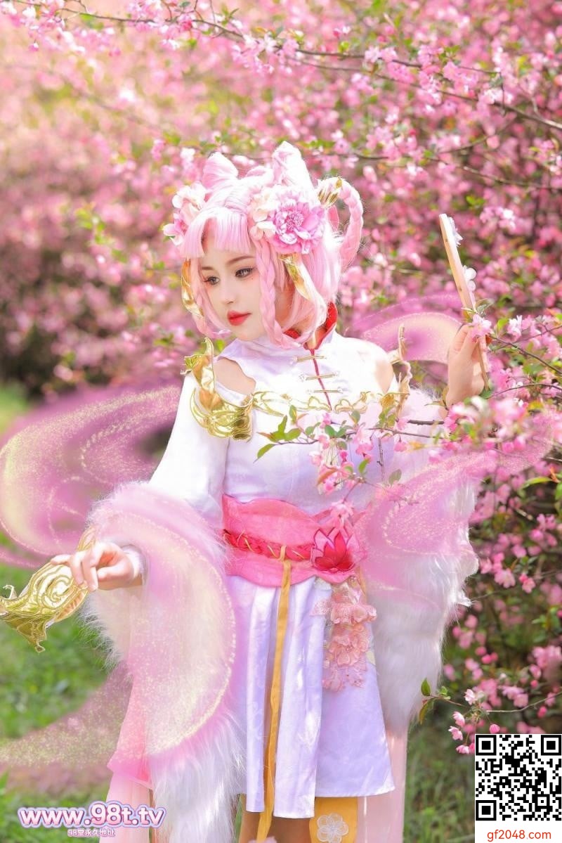 樱花树下的顶级白虎[58P]