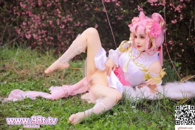 樱花树下的顶级白虎[58P]